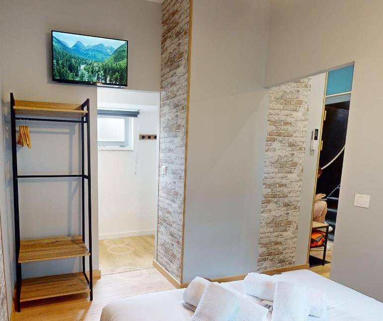 ストラスブールLa Peniche De Fabrice Avec Jacuzzi Privatifアパートメント 部屋 写真