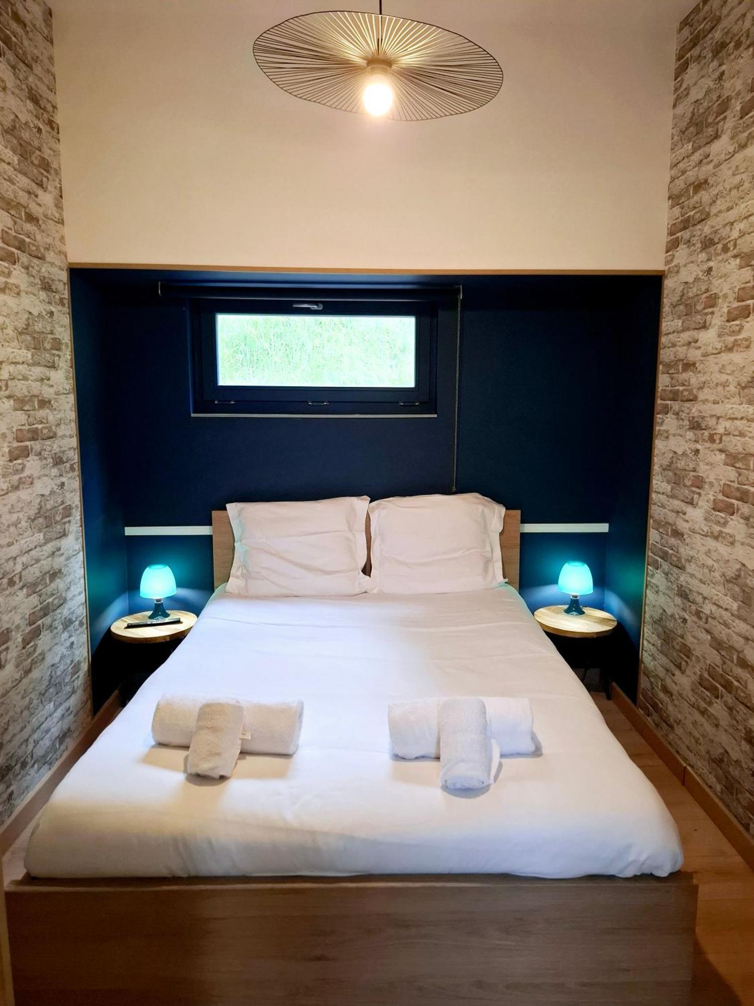 ストラスブールLa Peniche De Fabrice Avec Jacuzzi Privatifアパートメント 部屋 写真